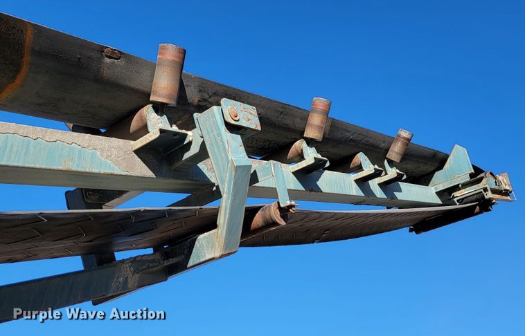 image for item LL9645 Powerscreen Chieftain  screening plant