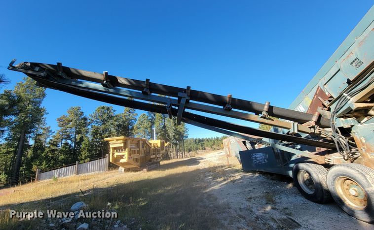 image for item LL9645 Powerscreen Chieftain  screening plant