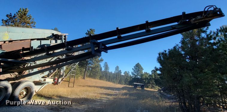 image for item LL9645 Powerscreen Chieftain  screening plant