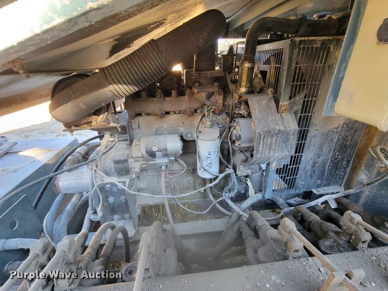 image for item LL9645 Powerscreen Chieftain  screening plant