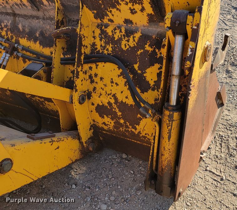 image for item LL9657 1995 JCB 214S  backhoe