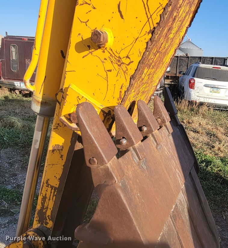 image for item LL9657 1995 JCB 214S  backhoe