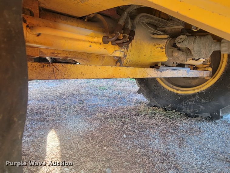 image for item LL9657 1995 JCB 214S  backhoe