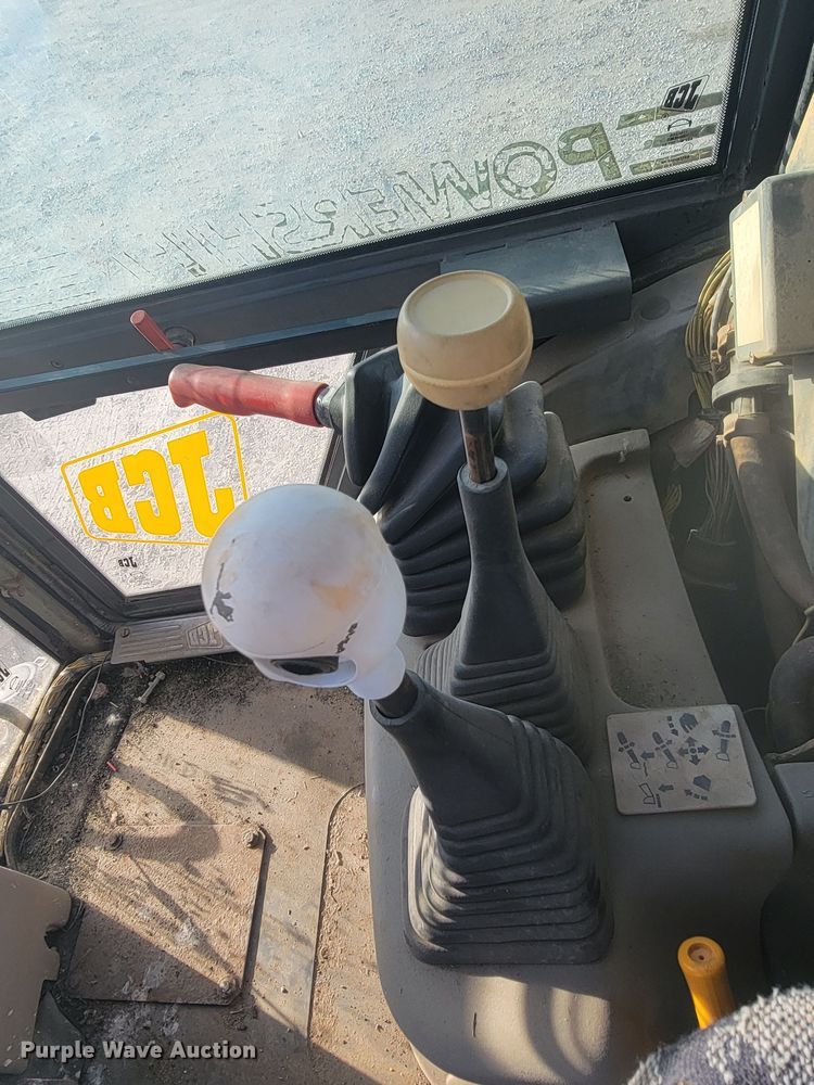 image for item LL9657 1995 JCB 214S  backhoe