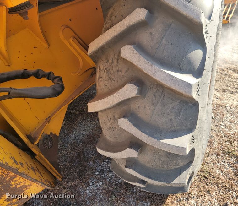 image for item LL9657 1995 JCB 214S  backhoe