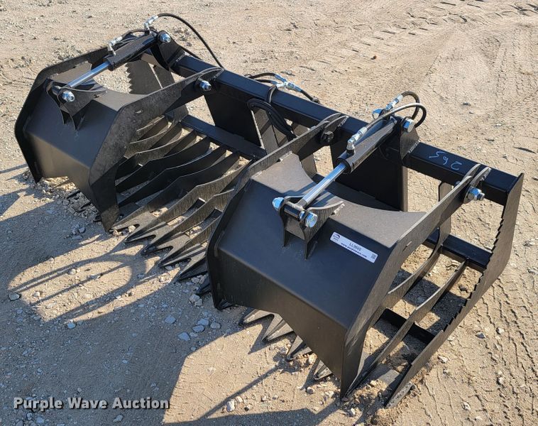image for item LL9660 Skid steer grapple bucket