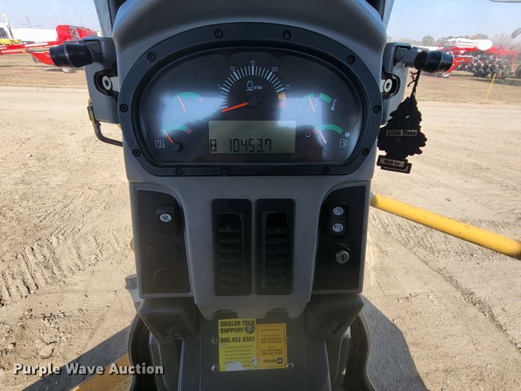 image for item LL9664 2010 Caterpillar 160M VHP  motor grader