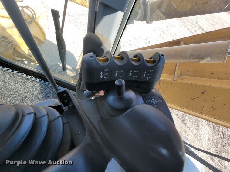 image for item LL9664 2010 Caterpillar 160M VHP  motor grader