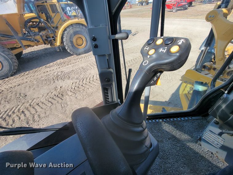 image for item LL9664 2010 Caterpillar 160M VHP  motor grader