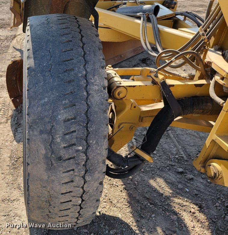 image for item LL9664 2010 Caterpillar 160M VHP  motor grader