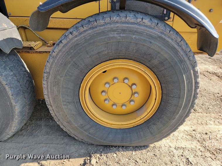 image for item LL9664 2010 Caterpillar 160M VHP  motor grader