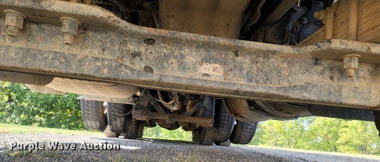 image for item LM9776 2016 Western Star 4700SF  dump truck