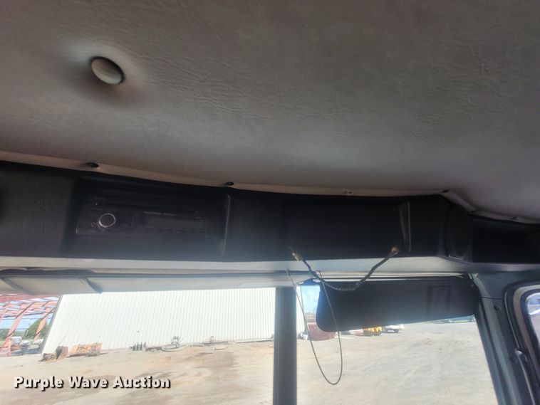 image for item LM9776 2016 Western Star 4700SF  dump truck