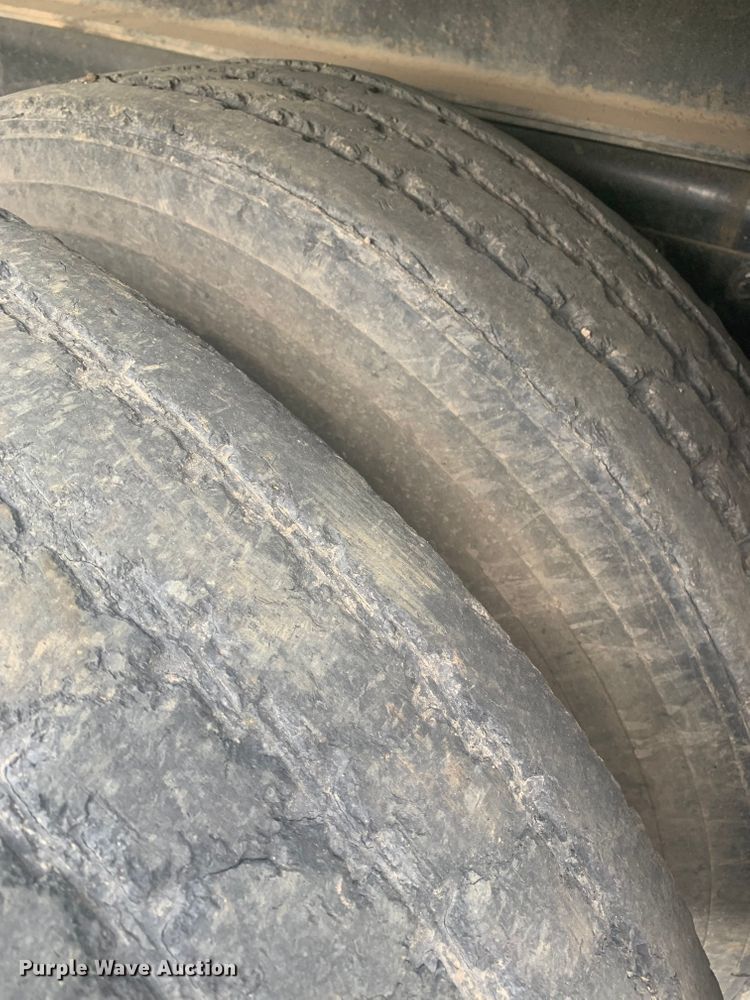 image for item LM9776 2016 Western Star 4700SF  dump truck