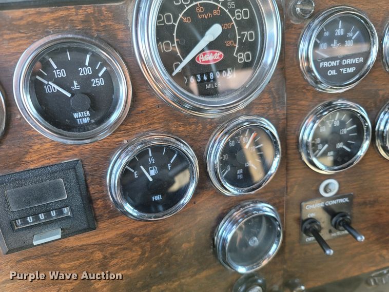 image for item LN9633 1998 Peterbilt 379  dump truck