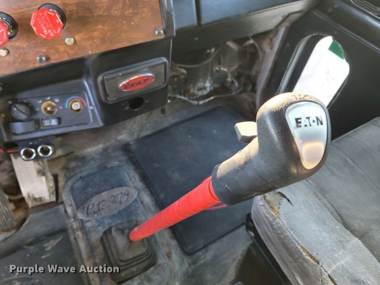 image for item LN9633 1998 Peterbilt 379  dump truck