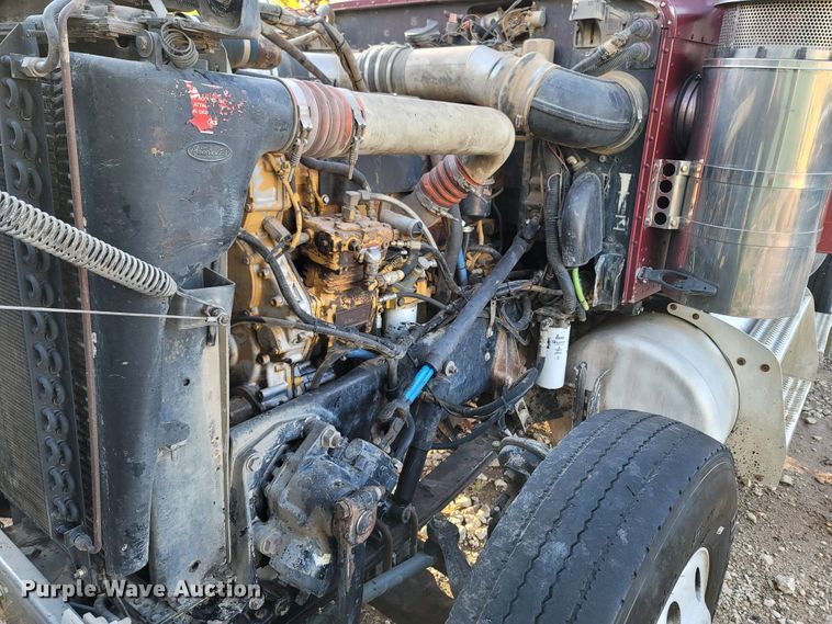 image for item LN9633 1998 Peterbilt 379  dump truck