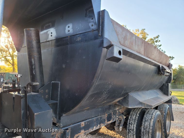 image for item LN9634 1991 Kenworth T660  dump truck