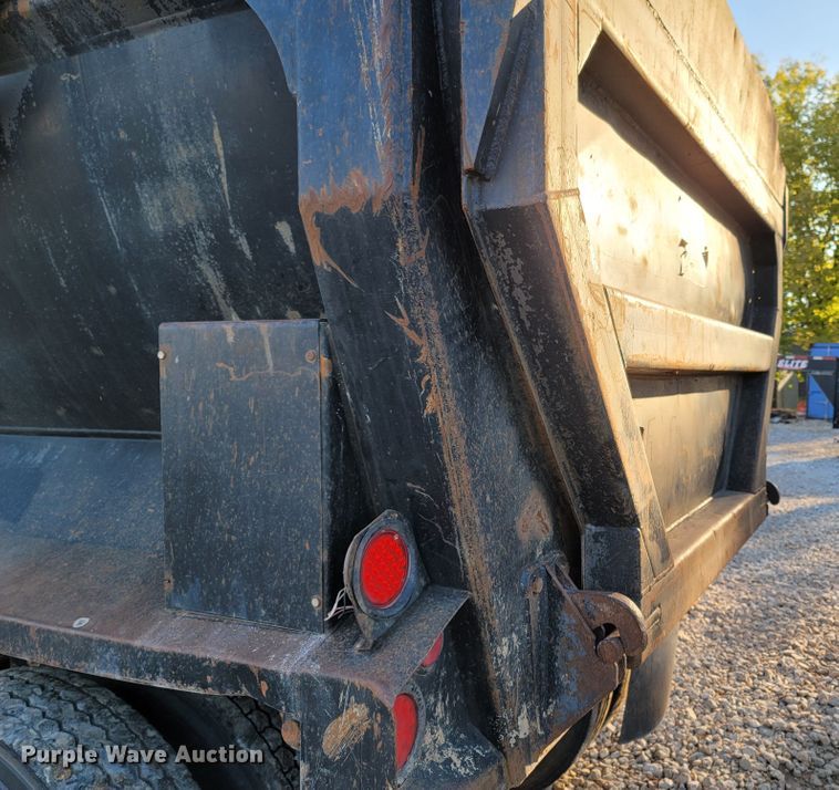 image for item LN9634 1991 Kenworth T660  dump truck