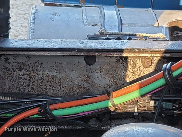 image for item LN9634 1991 Kenworth T660  dump truck