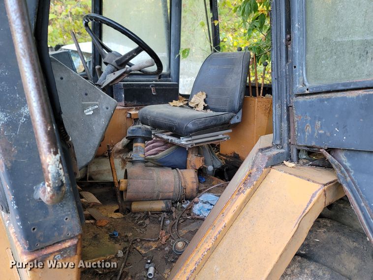 image for item LN9637 Case 580C  backhoe