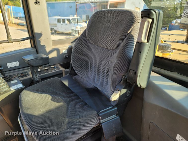 image for item LN9638 2014 SDLG LC938L  wheel loader