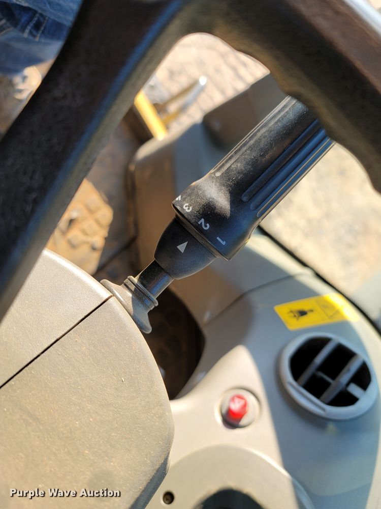 image for item LN9638 2014 SDLG LC938L  wheel loader