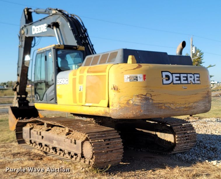 image for item LN9683 2014 John Deere 350G  excavator