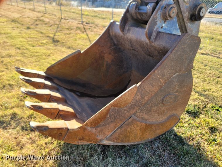 image for item LN9683 2014 John Deere 350G  excavator