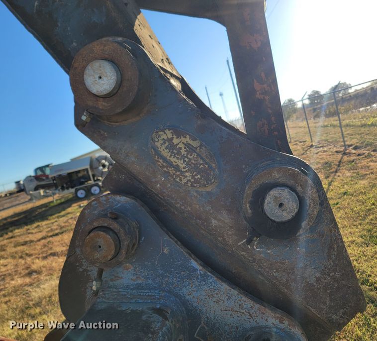 image for item LN9683 2014 John Deere 350G  excavator