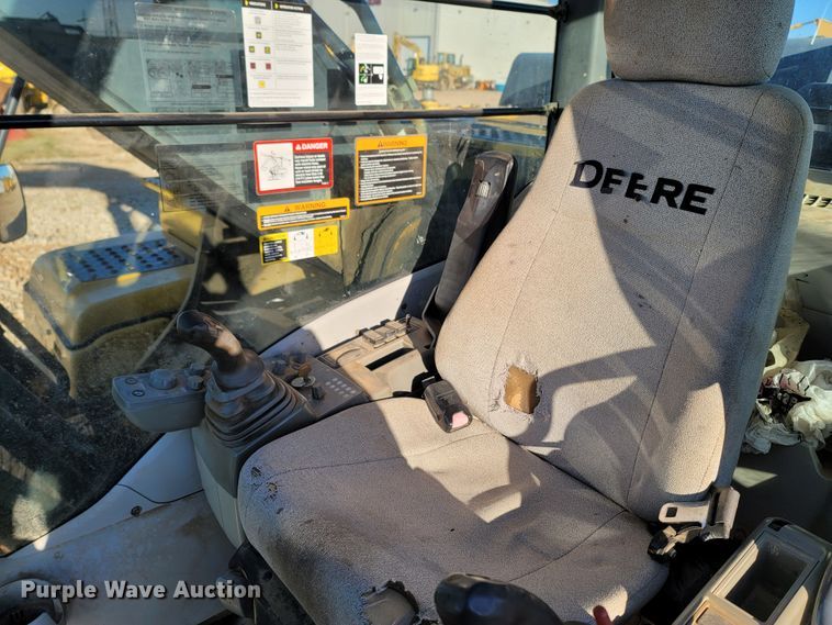image for item LN9683 2014 John Deere 350G  excavator
