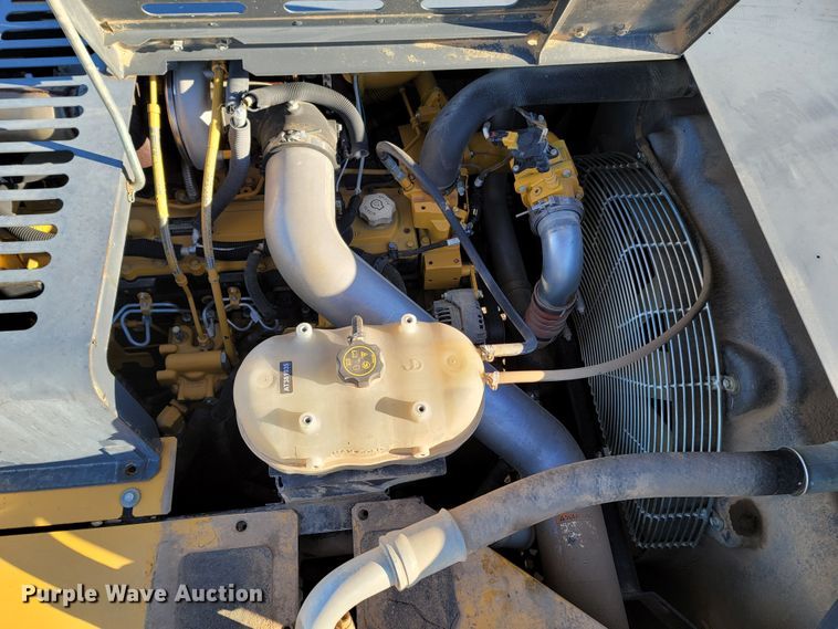 image for item LN9683 2014 John Deere 350G  excavator