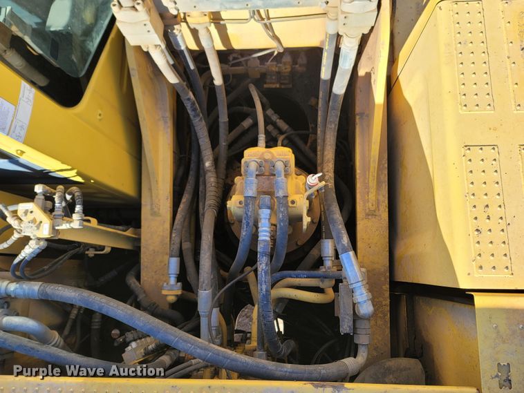 image for item LN9684 2012 Komatsu PC360LC-10  excavator