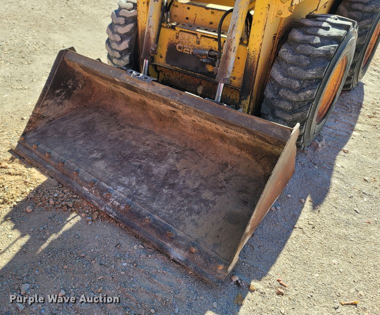 image for item LN9686 1999 Gehl SL5635SX  skid steer loader