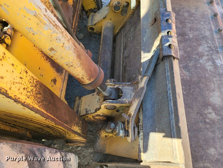 image for item LN9686 1999 Gehl SL5635SX  skid steer loader