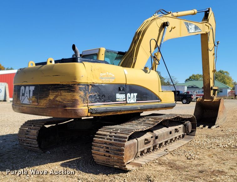 image for item LN9687 2005 Caterpillar 325C  excavator