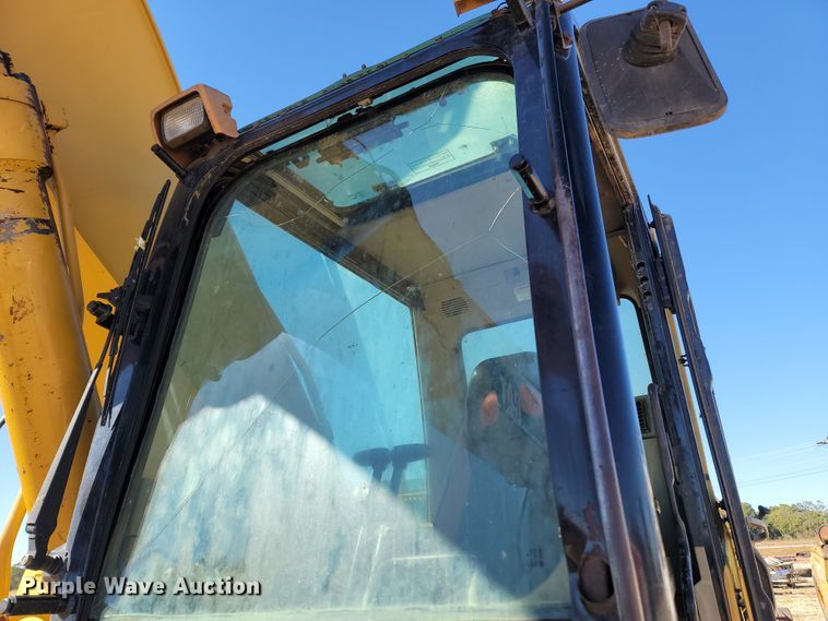 image for item LN9687 2005 Caterpillar 325C  excavator