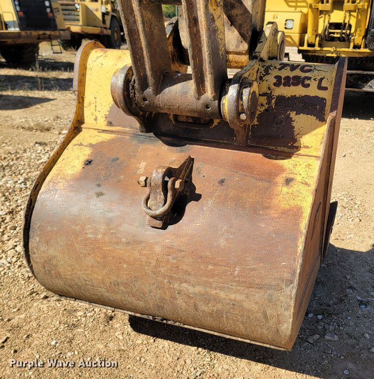 image for item LN9687 2005 Caterpillar 325C  excavator