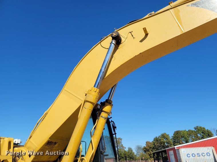 image for item LN9687 2005 Caterpillar 325C  excavator