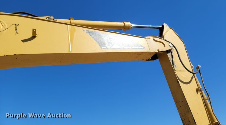 image for item LN9687 2005 Caterpillar 325C  excavator
