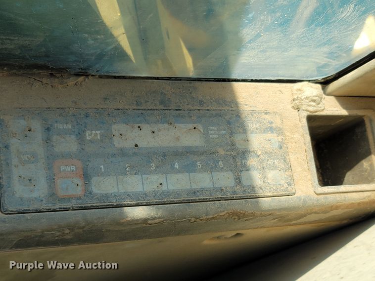 image for item LN9687 2005 Caterpillar 325C  excavator