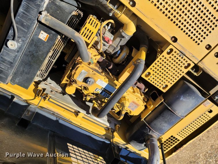 image for item LN9687 2005 Caterpillar 325C  excavator