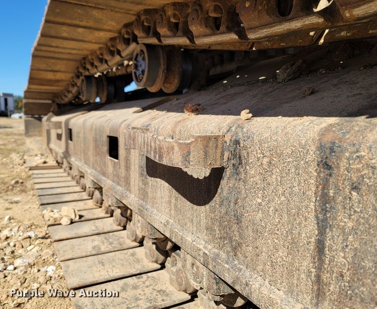 image for item LN9687 2005 Caterpillar 325C  excavator