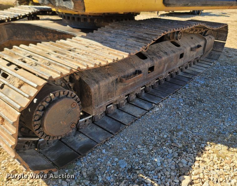 image for item LN9687 2005 Caterpillar 325C  excavator