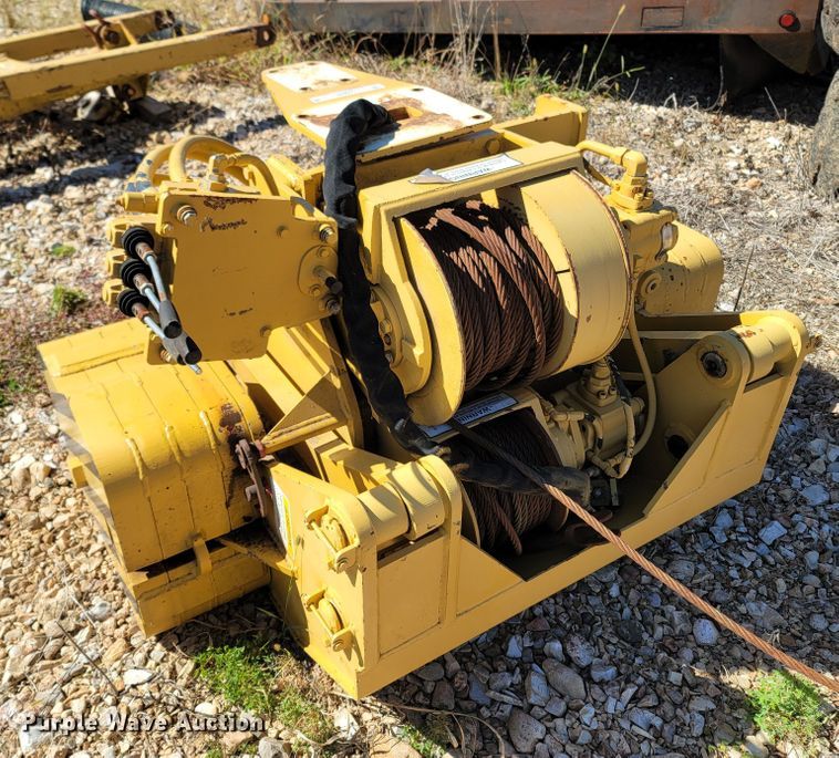 image for item LN9688 2010 Midwestern M520C  pipelayer