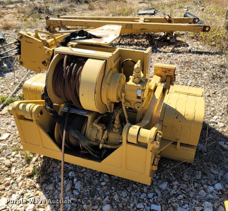 image for item LN9688 2010 Midwestern M520C  pipelayer