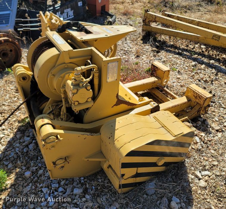 image for item LN9688 2010 Midwestern M520C  pipelayer