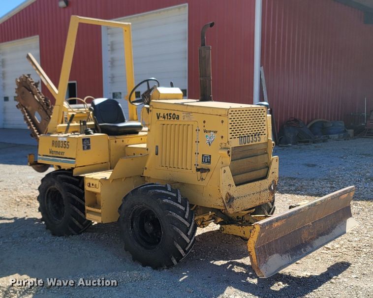 image for item LN9689 1997 Vermeer V4150A  trencher