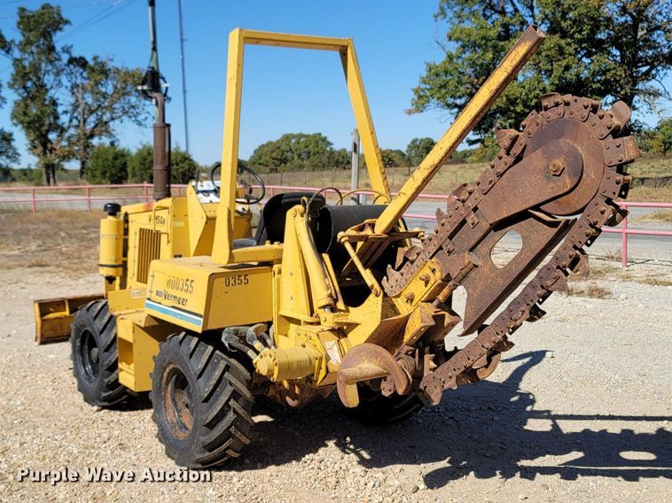 image for item LN9689 1997 Vermeer V4150A  trencher