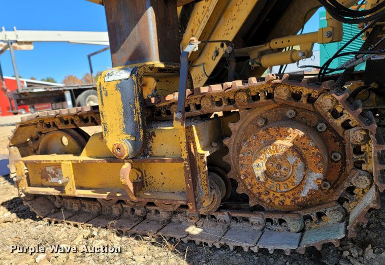 image for item LN9692 2003 Gomaco GT3600  curb machine